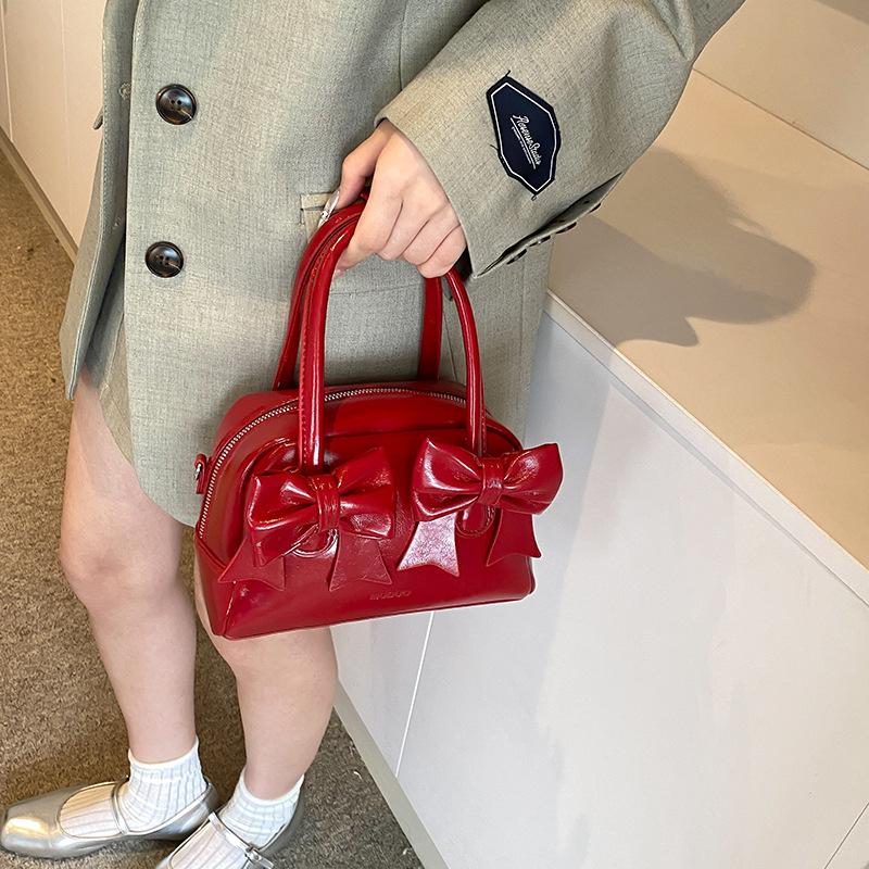 Нишевая простая сумка-бант, маленькая сумка, женская текстурная сумка-подушка, новая модная универсальная сумка-мессенджер 2025