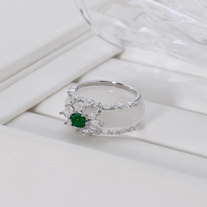 Кольцо из натурального халцедона, роскошное, новое, эффектное красное, кольца для женщин, маленькое, высококачественное, снежинка, свадебные украшения для невесты