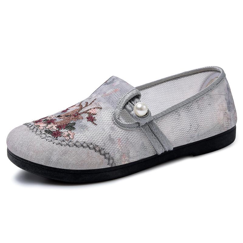 Женская обувь с мягкой подошвой не утомляет ноги. Летняя новая удобная и универсальная обувь Hanfu, дышащая. Старая Пекинская материнская ткань