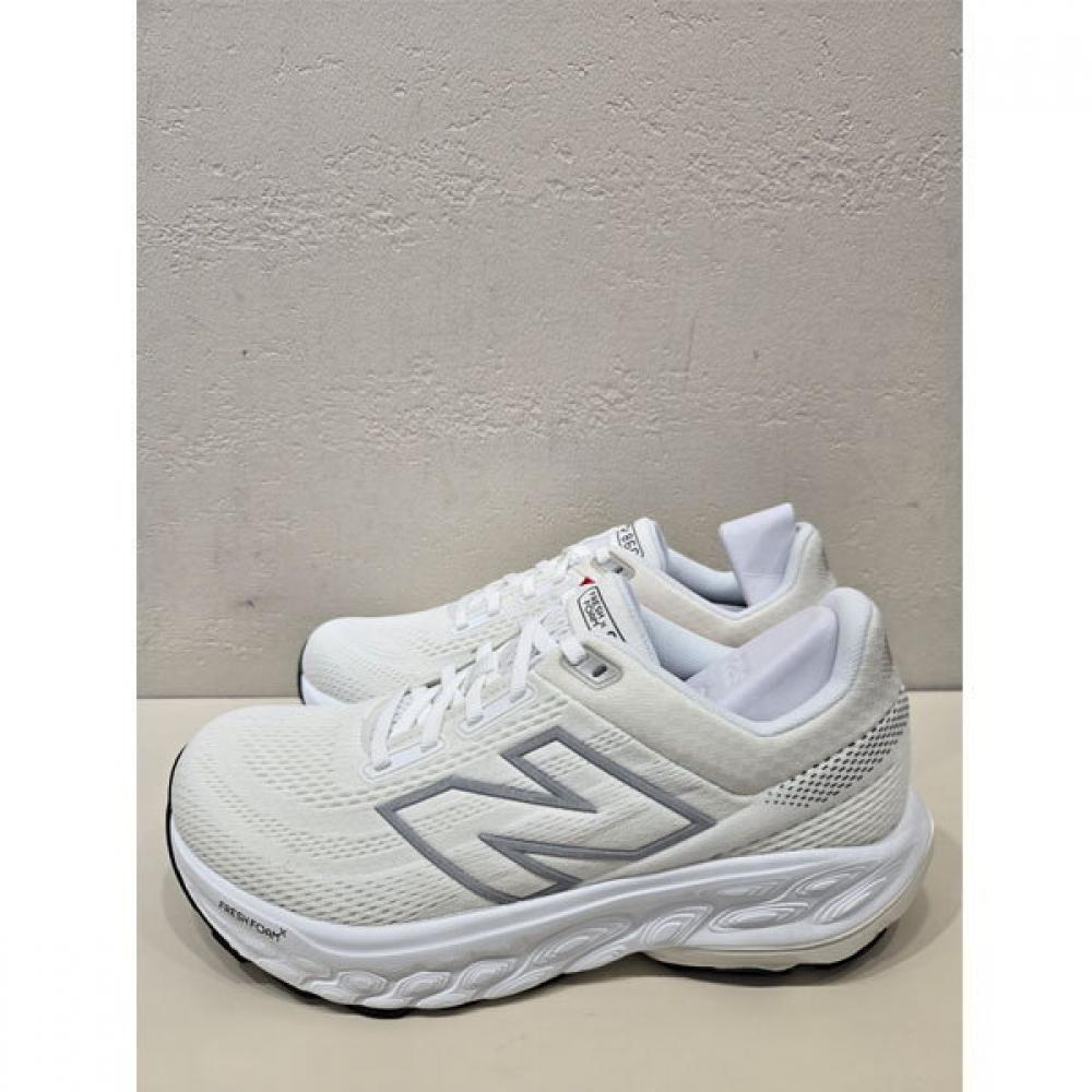 New Balance Издание для отечественного магазина Fresh Foam X 860 V14 W860c14