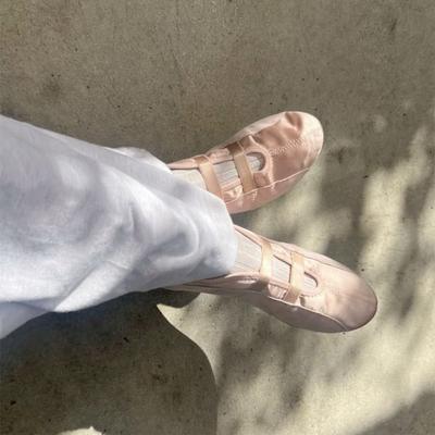 Модные балетки IPPEUM 2025 Новая осенняя мода Розовые балетки Балетки Мэри Джейн