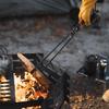 Угольные грили Кочерги Огнеупорные щипцы Щипцы для барбекю Угольные щипцы для барбекю Щипцы для угля из углеродистой стали Длинная ручка Угольные клещи