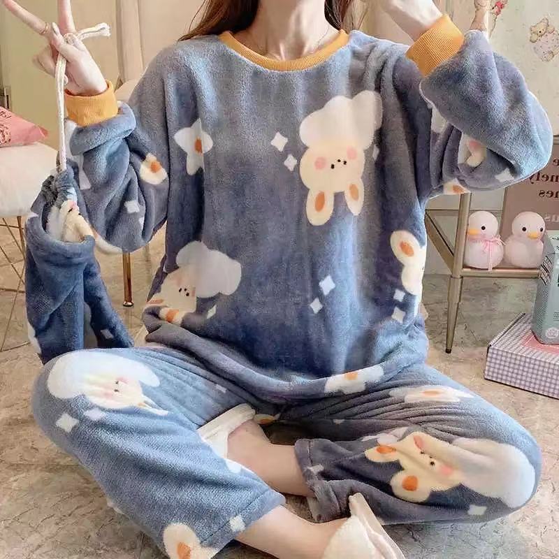 Fashion Long Sleeved Pajama Set, Comfortable Flannel Coral Velvet Pajamas, Korean Version Cute Home Women's Clothing Set