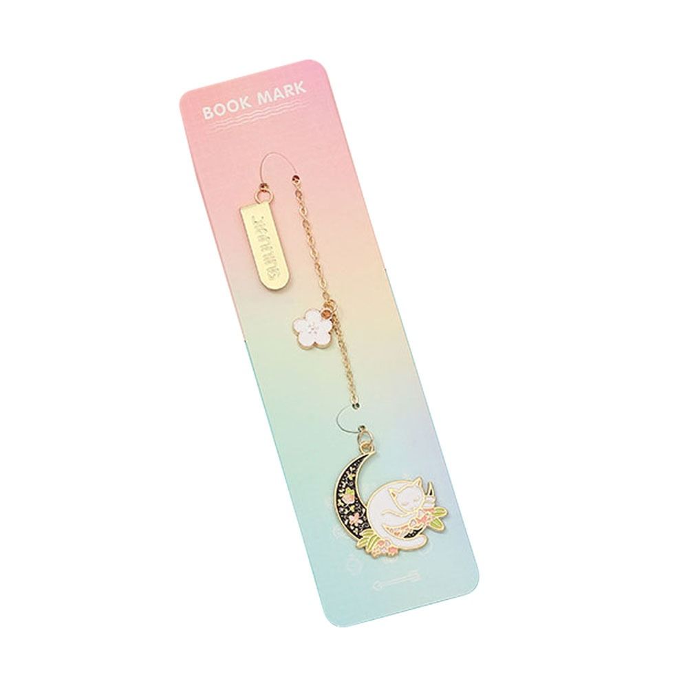 1Pcs Cute Rabbit Bookmark Metal Hollow Book Page Pagination Exquisite Book Clip Portable Book Page Marker