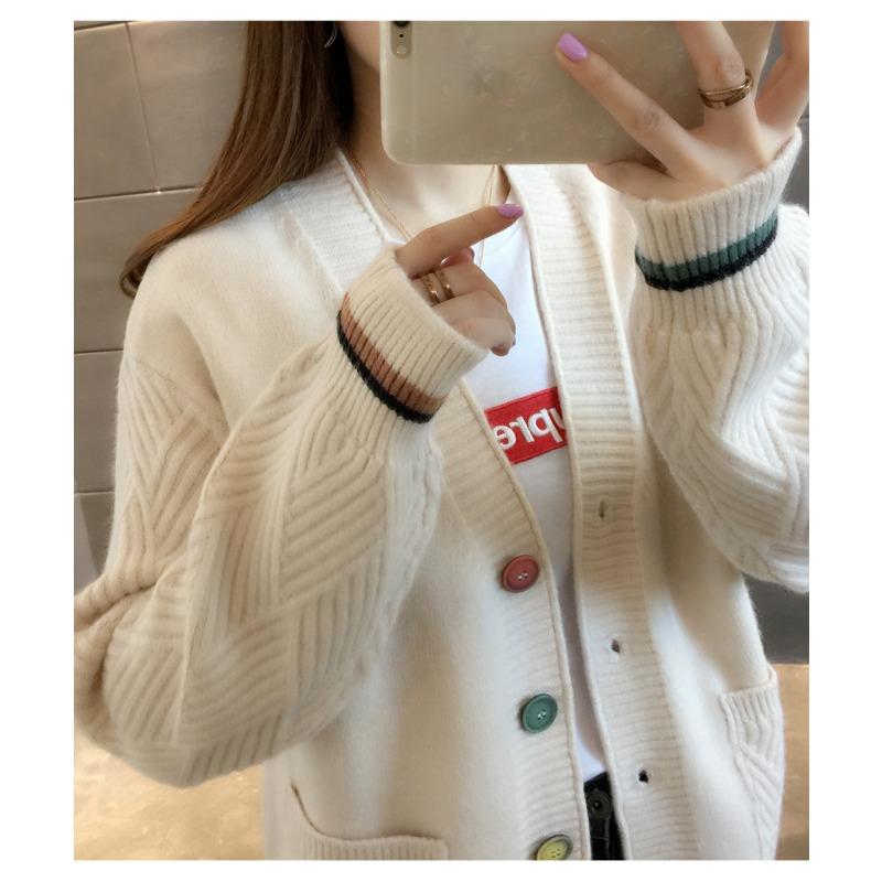 Осень-зима женский кардиган вязаный свитер V-образный вырез свободная куртка с длинным рукавом мода 2024 новые повседневные верхние пальто женские пуговицы карманы одежда 2591