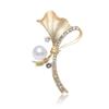 High Quality Design Simple Wind Brooch Chest Leaf Type Pearl Brooch Fashion Irregular Plant Party Clothing Brooch Gift