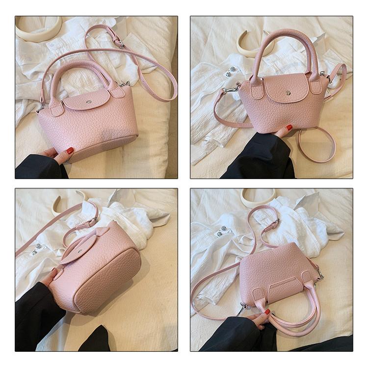 Ielgy Simple Shoulder Messenger Bag Large Capacity Portable Bucket Female Bag