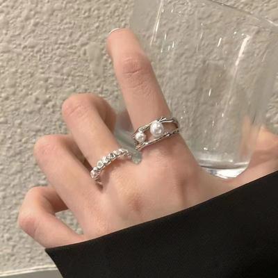 Жемчужное неровное простое кольцо Двухслойное кольцо Женское нишевый дизайн Простая индивидуальность Кольцо на указательный палец Открывающееся регулируемое кольцо
