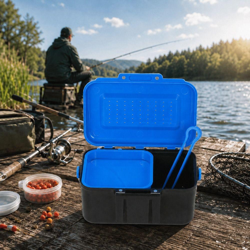2PCS Plastic Fishing Bait Box with Clip Worm Storage Case Fishing Lure Box Fishing Accessories