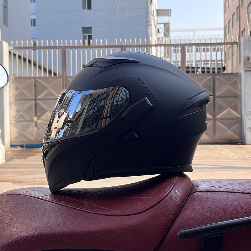 Motorcycle Helmets Men's and Women's Locomotive Full Helmets Bluetooth Peel-off Helmets Electric Vehicle Helmets