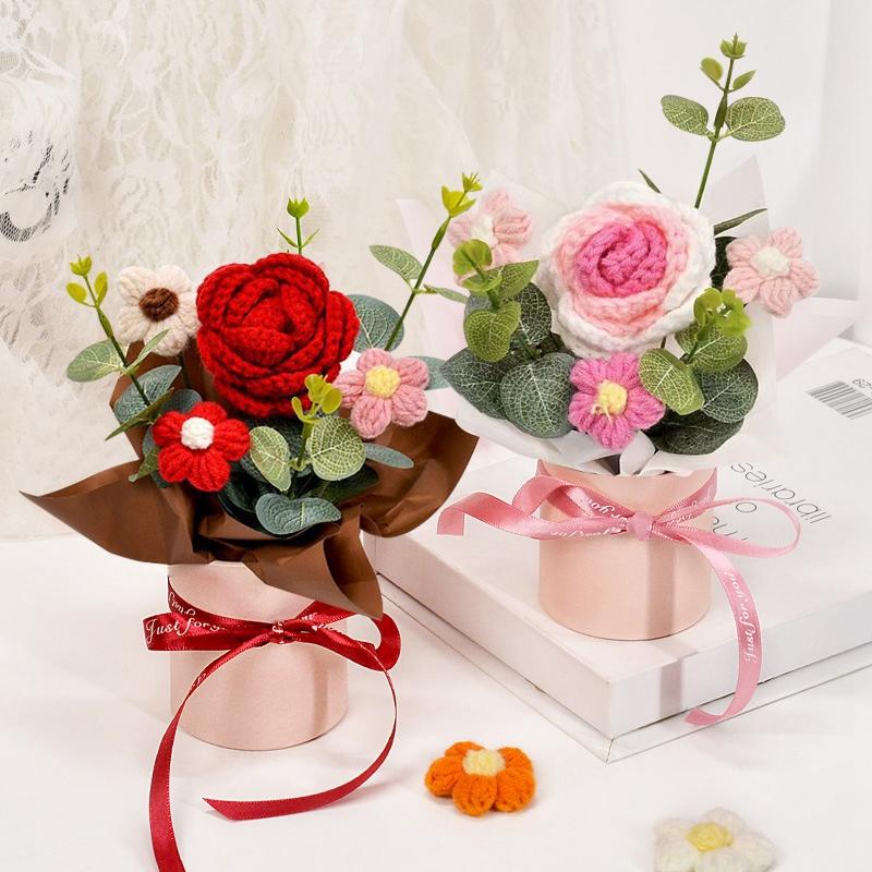 Valentine'S Day Mini Bouquet Artificial Rose Flowers Handmade Crochet Flower Bouquet Christmas Wedding Party Gifts Home Decor