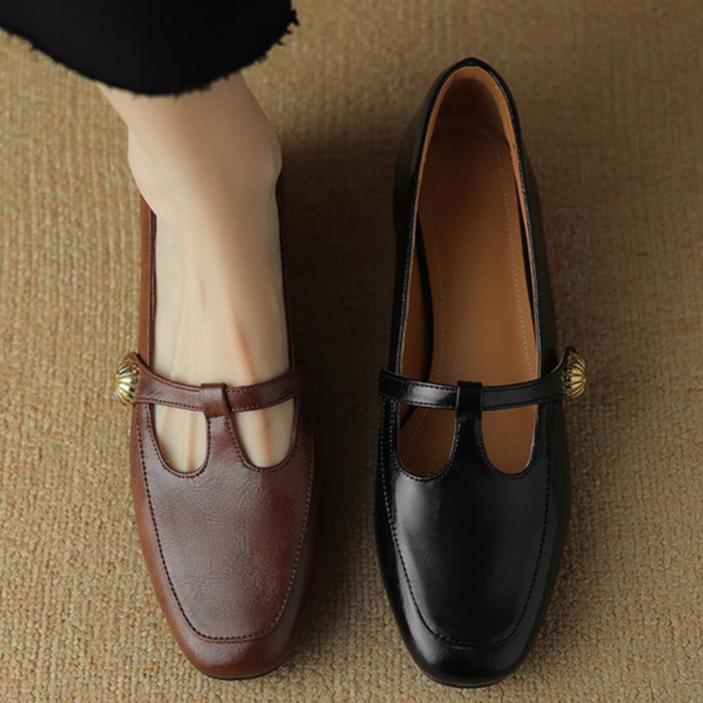 2024 Spring Retro Brown T-word with Thick Heel French Retro Mary Jane Women's Shoes, Available In Large Sizes for Douyin Distribution