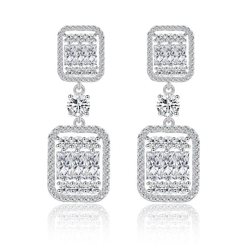 Ожерелье Ювелирные изделия Свадебный ювелирный набор Серьги-иглы с цирконом Ожерелье Обеденный набор Цепочка