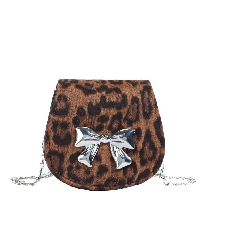 Trendy Mini Shoulder Bag For Kids With Stylish Leopard Print And Elegant Bow Design