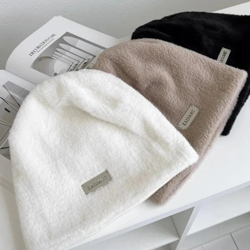 Женские плюшевые мешковатые шапки-бини, зимние утепленные однотонные флисовые шерстяные шапки-скелеты, уличные утепленные шапки-чепчики для женщин Gorros Bonnet
