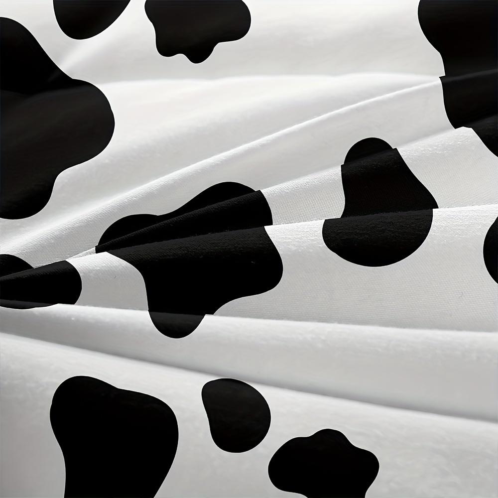 Мягкий и уютный комплект пододеяльников с текстурой коровьей шкуры для спальни и гостевой комнаты, в который входит 1 пододеяльник и 2 наволочки