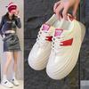 2025 весна маленькие белые туфли новая корейская версия женские студенческие туфли на платформе с увеличенным каблуком спортивная обувь повседневная уличная обувь K3705