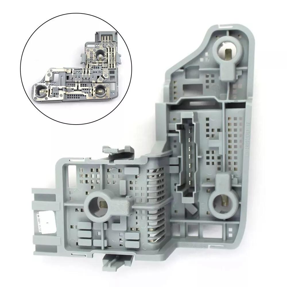 Задний правый патрон лампы заднего фонаря A2048202577 Для Mercedes C-класса W204 2012-2014