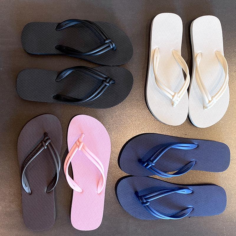 Ins Style Fashionable Simple Casual Flip-flops Women Summer Non-slip Bathing Pinch Feet Outside Wearing Flat Beach Cool Slippers Women