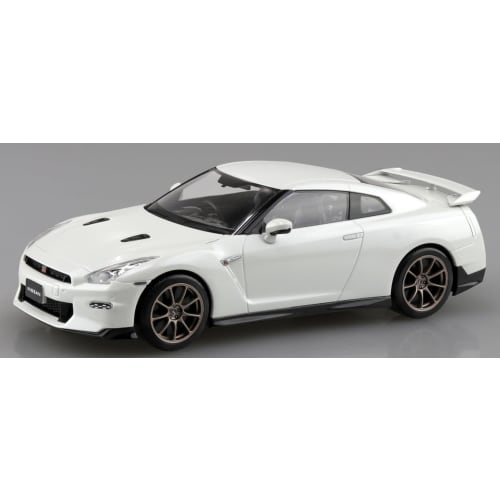 Aoshima Bunka Kyozai 1/32 Scale Rakupla Snap Kit No.03-BW Nissan R35 NISSAN GT-R 2024 Brilliant White Pearl Plastic Model Kit (Automobile)
