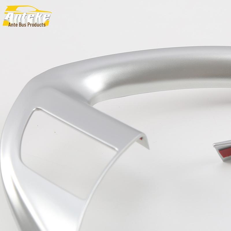 17 Декоративная рамка рулевого колеса и приборной панели Outlander