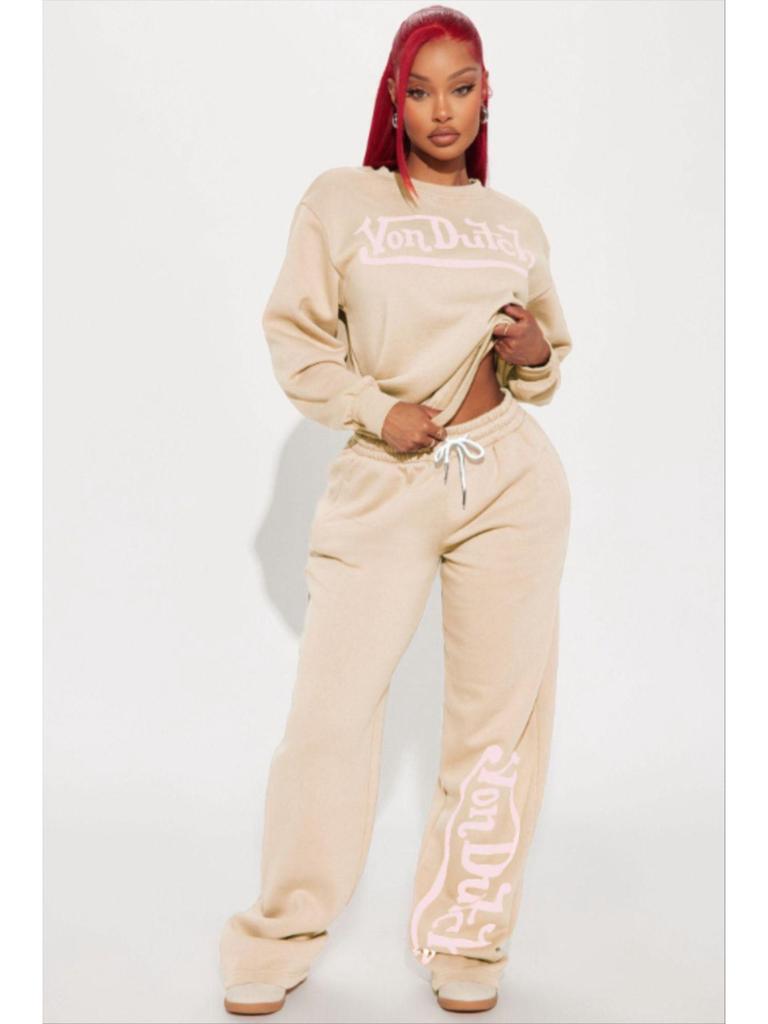 Женский комплект с принтом Von Dutch: Свободная, Повседневная и Модная Уличная Одежда для Комфортной Ежедневной Носки.