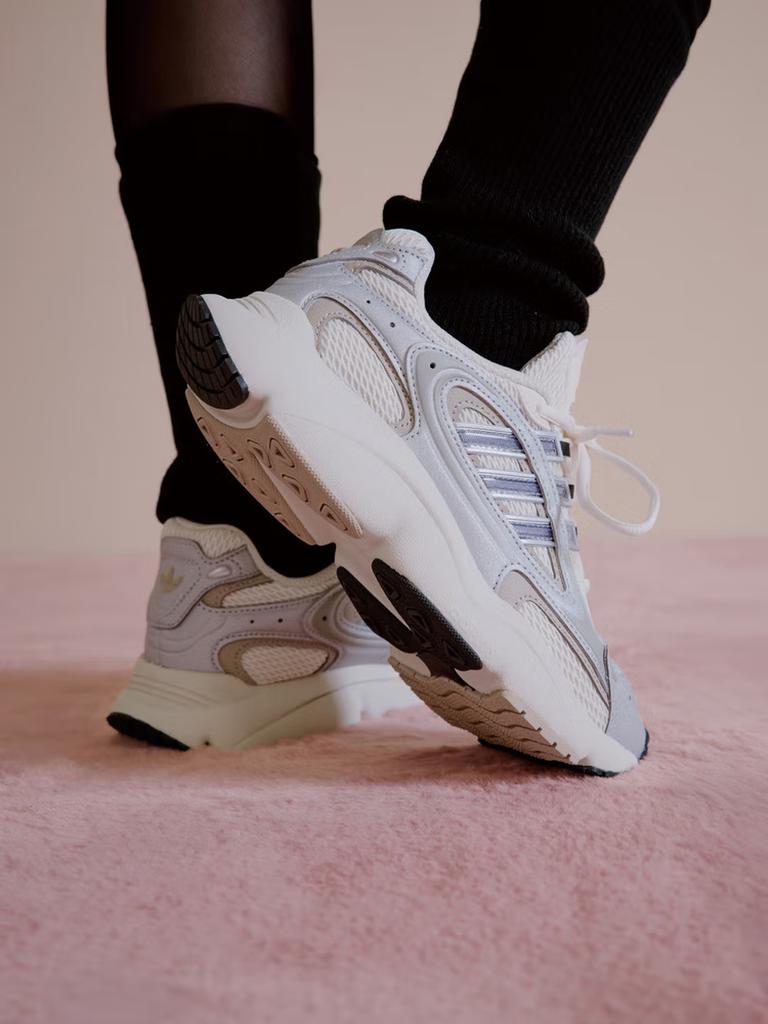 Adidas OZMILLEN Легкие Универсальные Классические Кроссовки - Adidas Клевер IE5841