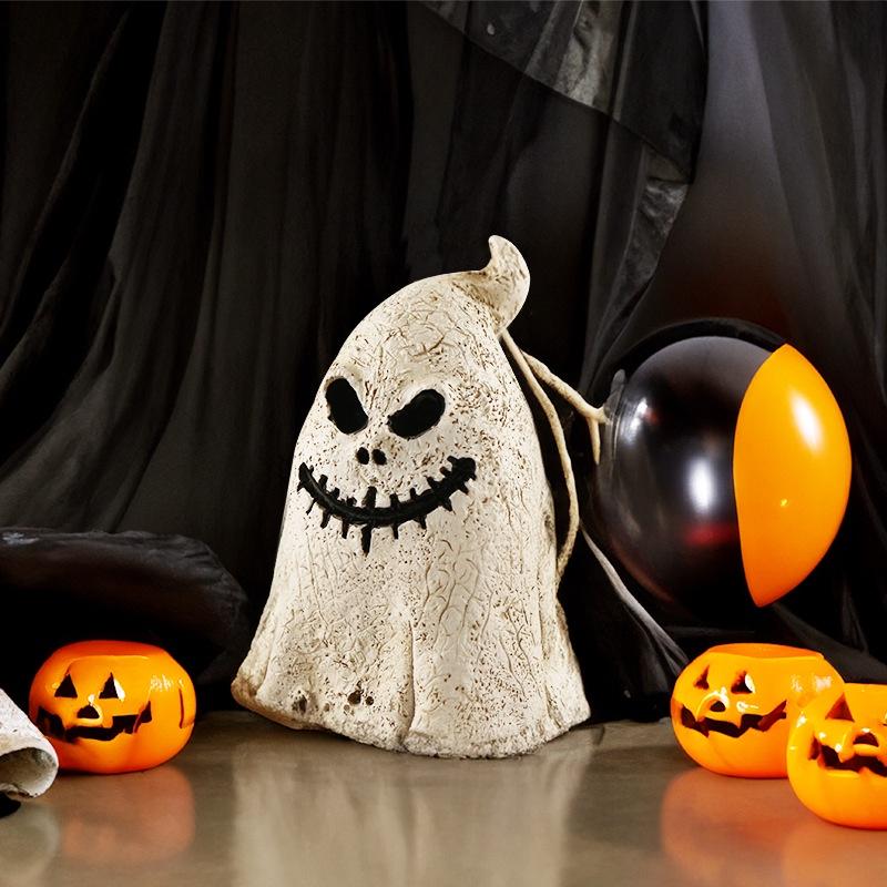 Resin Halloween Scene Decoration With Ghost Mummy Pumpkin Head Wind-up Girl Candle Cross European Style