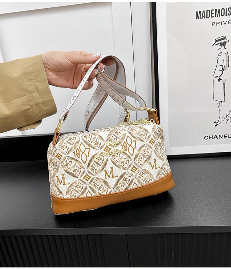 2025 Women's Versatile Fashion Bag - Trendy Luxury Shoulder & Crossbody Small Square Bag