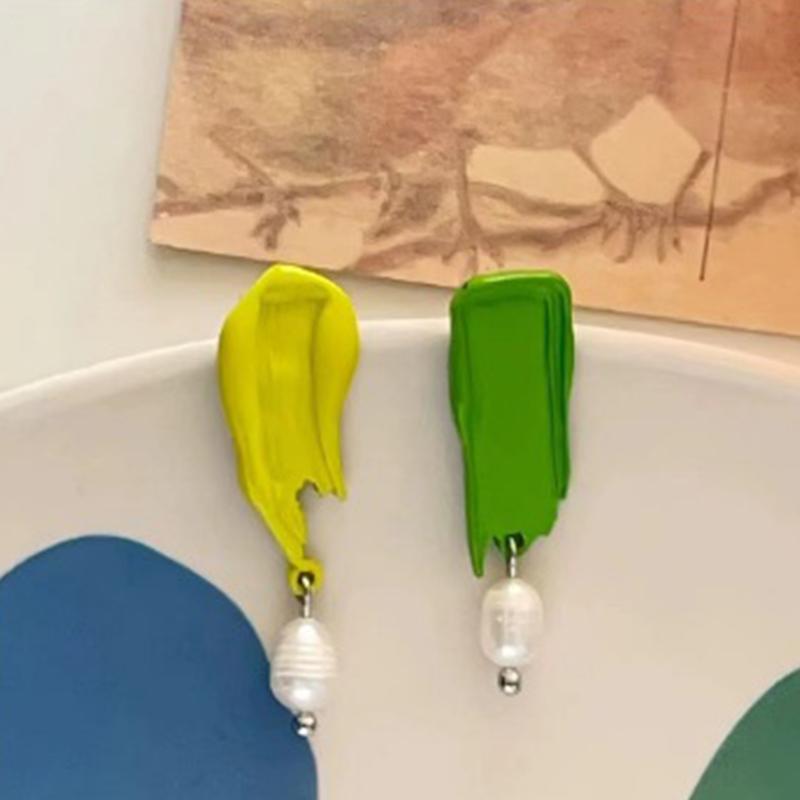 French Retro Oil Painting Colorful Asymmetrical Pearl Drop Earrings For Women Girls Unique Romantic Jewelry Gift