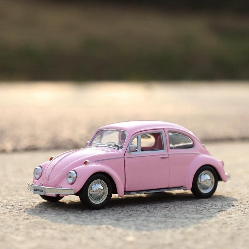 Ретро Классический 1967 Volkswagen Beetle 5-дюймовая Металлическая Машина Симуляция Литой & Игрушечный Транспорт RMZ city 1:36 моделей из сплава, подарки для детей