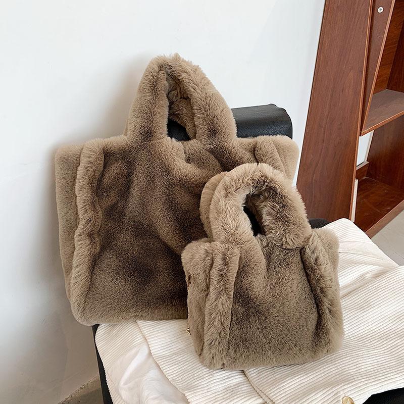 Large Plush Tote Faux Fur Shoulder Bag Winter Fluffy Women Designer Handbags Warm Soft Crossbody Bags for Women Shopper Purses