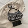 2025 новая женская сумка сумка-багет с леопардовым принтом сумка под мышку на плечо модная темпераментная сумка-мессенджер из мягкой кожи ручная сумка