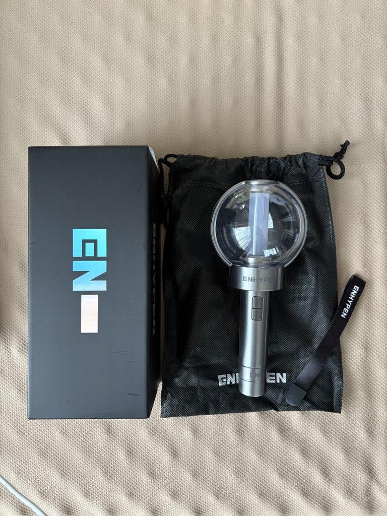 [USED] Official ENHYPEN Light Stick with Storage Bag