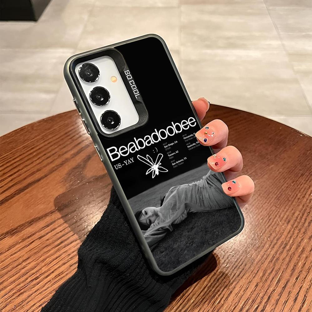 Singer Beabadoobee Phone Case For Samsung Galaxy S26 S25 S24 S23 S22 S21 S20 Ultra Plus Fe colored silver Cover