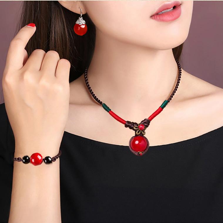 GEMCHIC Женское винтажное этническое ожерелье-чокер с подвеской из красной фасоли и стеклом, на плетёном шнурке, цепочка на ключицы, с комплектом matching сережек и браслета