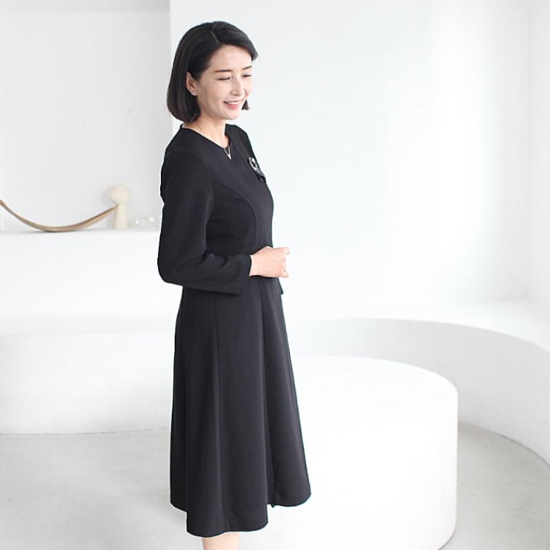 Костюм-платье Shiz Madam N2752 Lauren с коротким рукавом