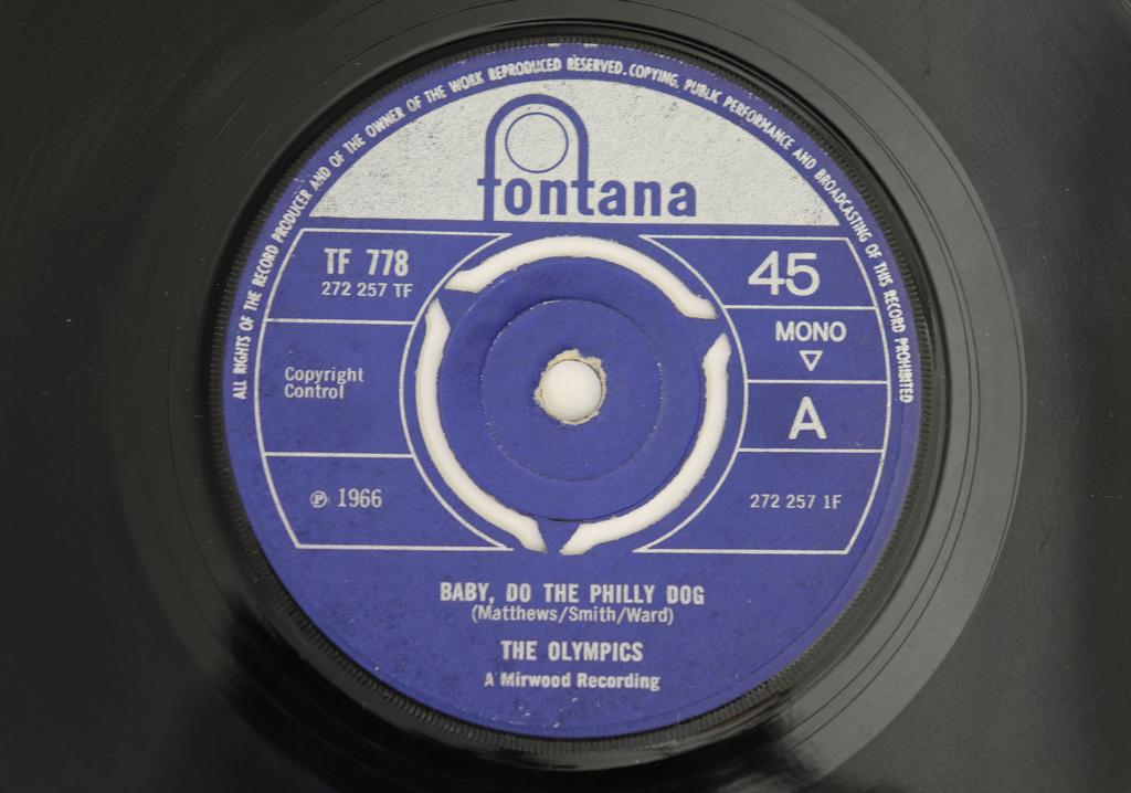 7-дюймовая пластинка ОЛИМПИЙСКИЕ ИГРЫ Малышка, сделай Philly Dog Western M TF778 FONTANA 1966 Великобритания Соул-Фанк Б/У