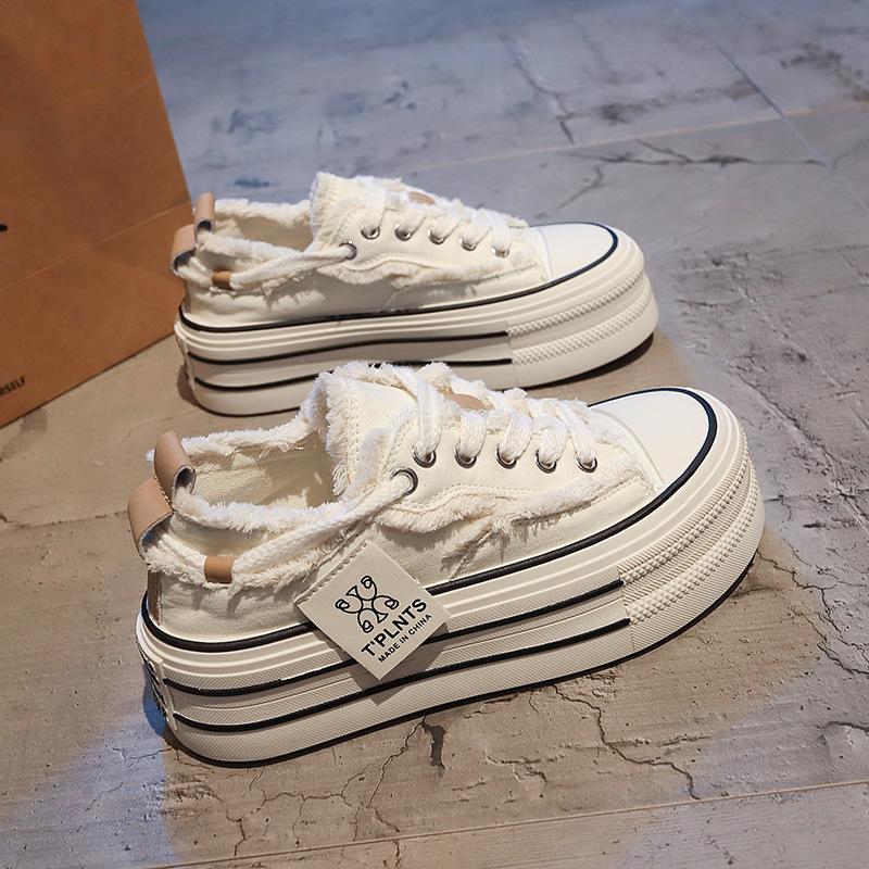 Популярные парусиновые туфли летние женские 2025 новые маленькие белые туфли маффин борд туфли тонкие дышащие иностранные повседневные женские туфли