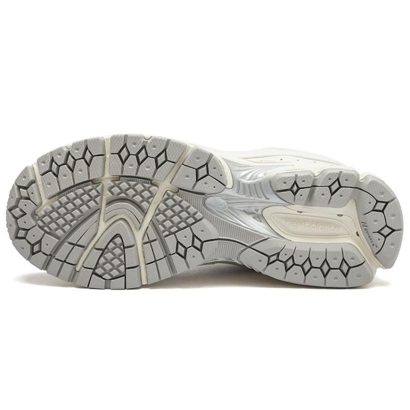 New Balance Кроссовки 2002R 'Белая морская соль' M2002RWP