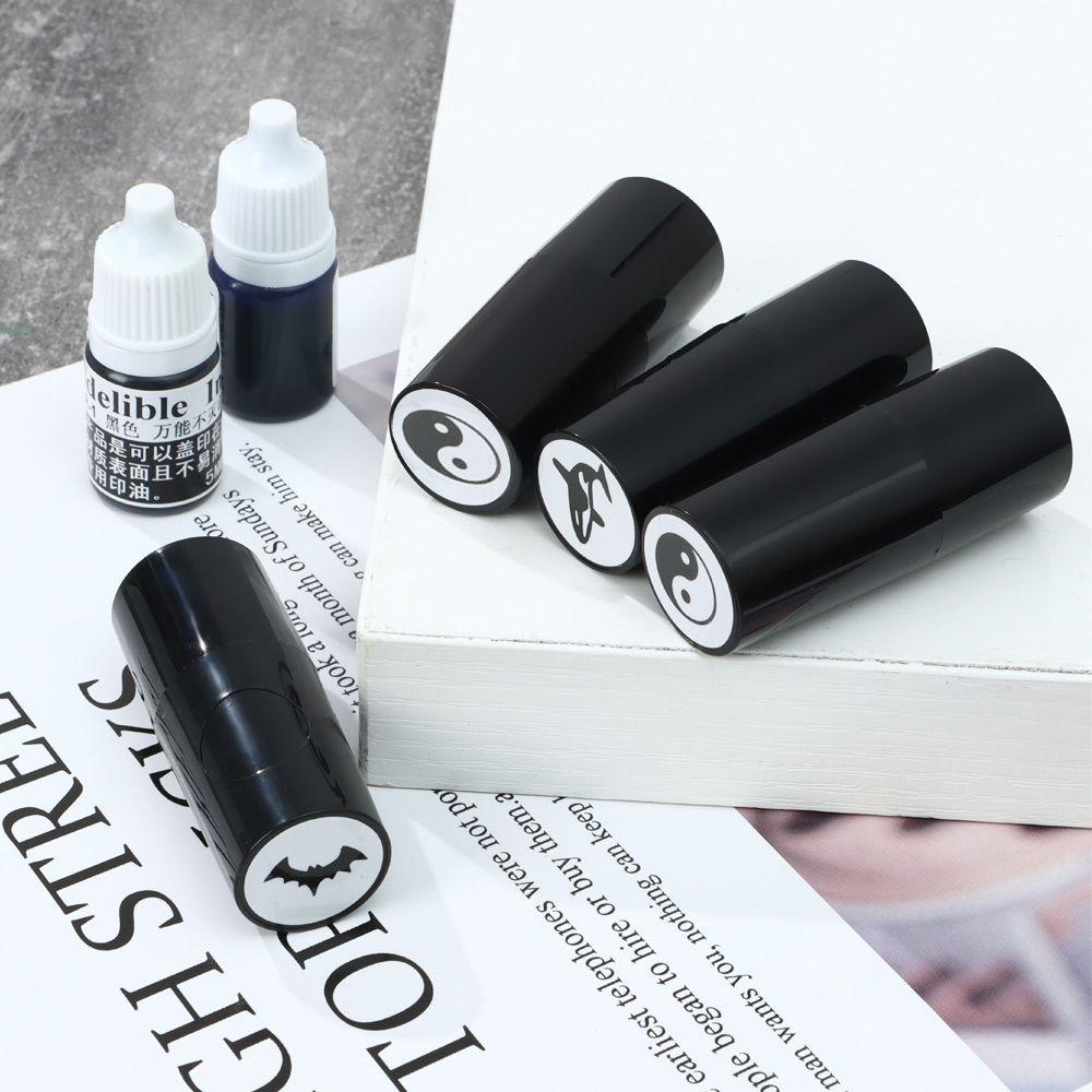 High Quality Golfer Gift Plastic Golf Stamp Marker Golf Accessories Mark Seal Golf Ball Stamper