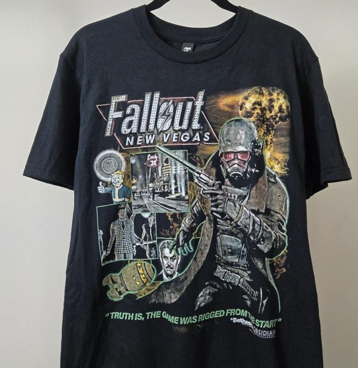 Fallout New Vegas Посыльный Пустошь 2026 Черная Футболка Подарок для Друзей Все
