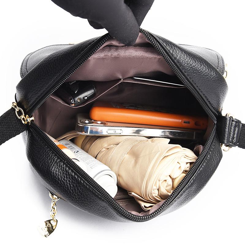 2025 New Small Square Bag Women's Bag Soft Leather Texture Korean Version Trendy Fashion Simple Women's Shoulder Crossbody Handbag