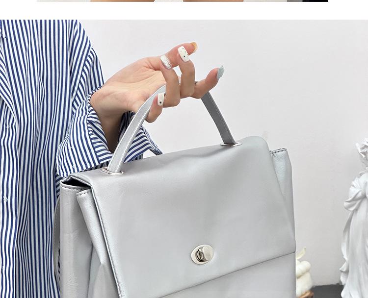 Модный корейский серебристый рюкзак 2025 года: Большая вместимость, повседневный и универсальный вариант для летних поездок женщин на работу