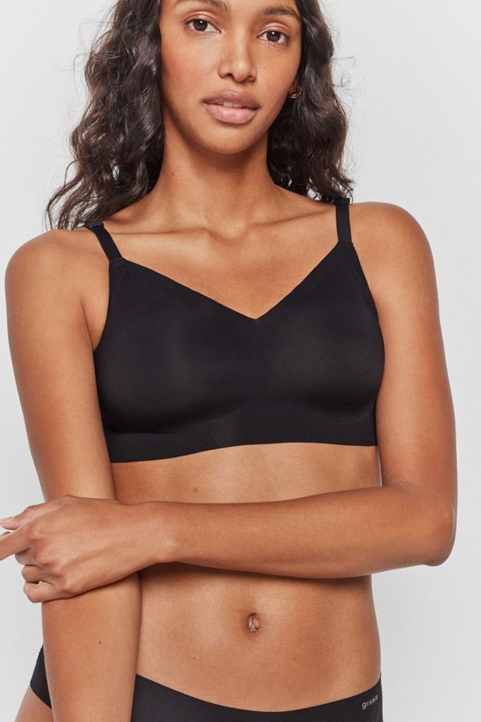 Топ с уплотнённой чашкой Gisela (87058)