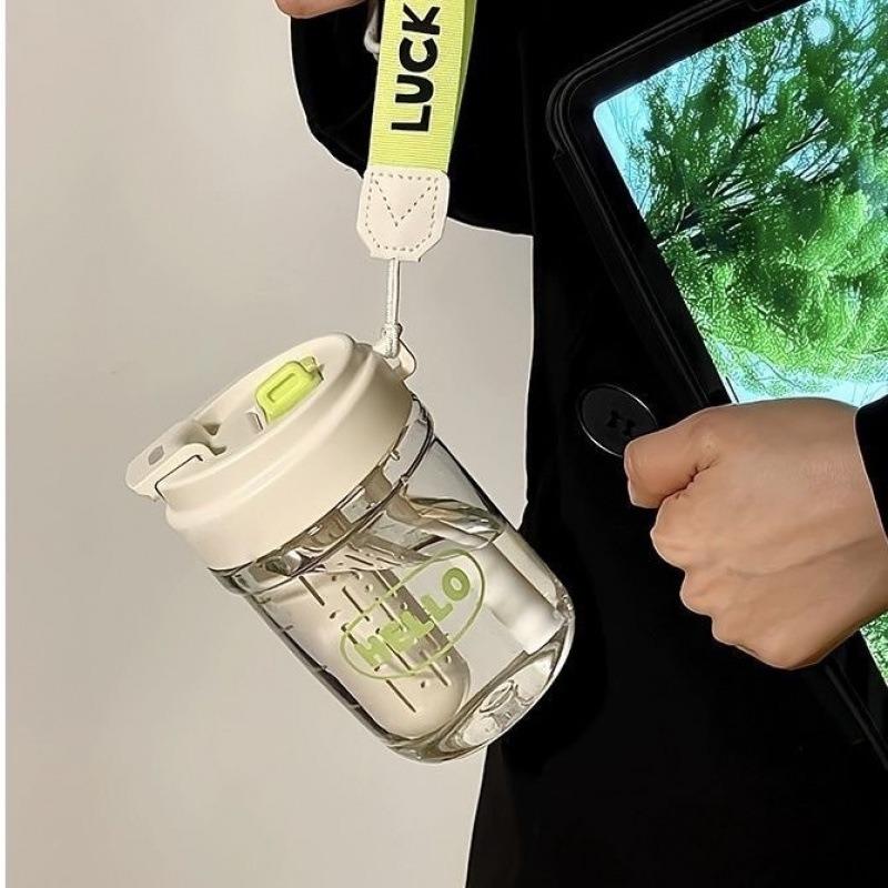 Cute Compact Leak-Proof Water Bottle, 580ML BPA-Free Plastic Cup with Straw for Kids, Teens & Adults