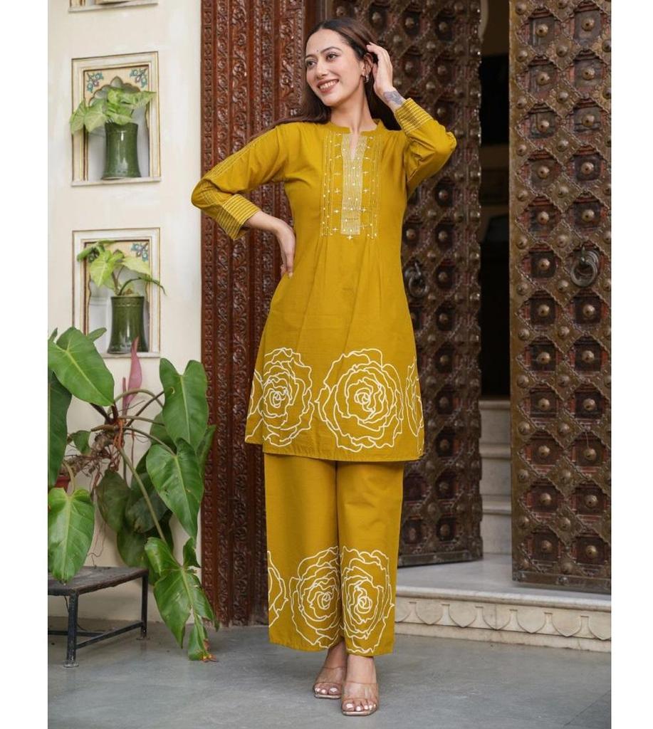 Красивый дизайнерский праздничный хлопковый комплект курта и брюк для вечеринок, индийская женская болливудская туника-топ курти