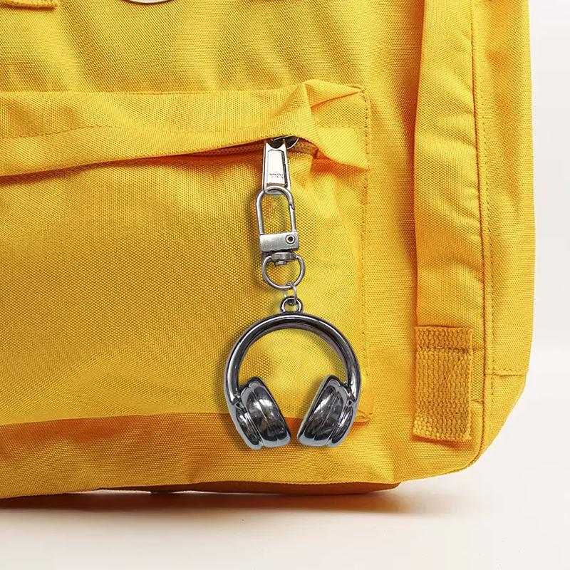 1 шт. Брелоки DIY Аксессуары Подвески для сумки Милые 3D Форма наушников Y2K Украшение Креативные Подвески для мобильного телефона Смешные Разноцветные