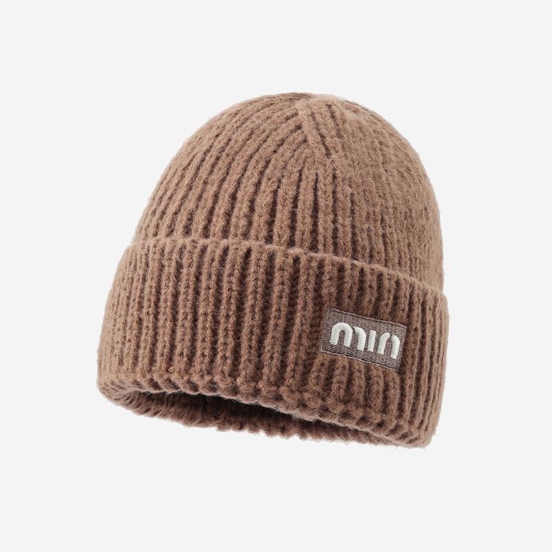 Новые осенне-зимние шапки для женщин Модная вязаная шерстяная шапка с надписями Однотонная универсальная студенческая теплая и холодная шапка