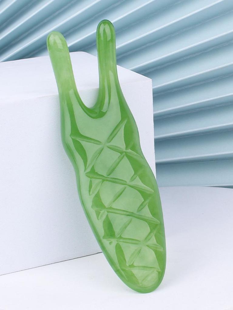 Скребок гуаша из смолы для массажа носа и лица